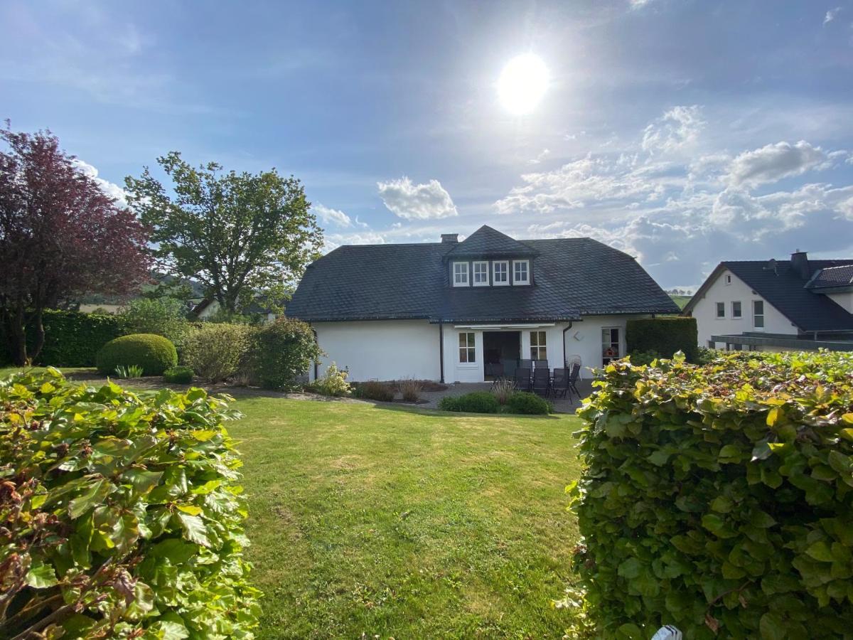 Villa Vahl Schmallenberg Bagian luar foto